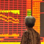 IFIX recua 0,01% e fecha perto do topo em 52 semanas